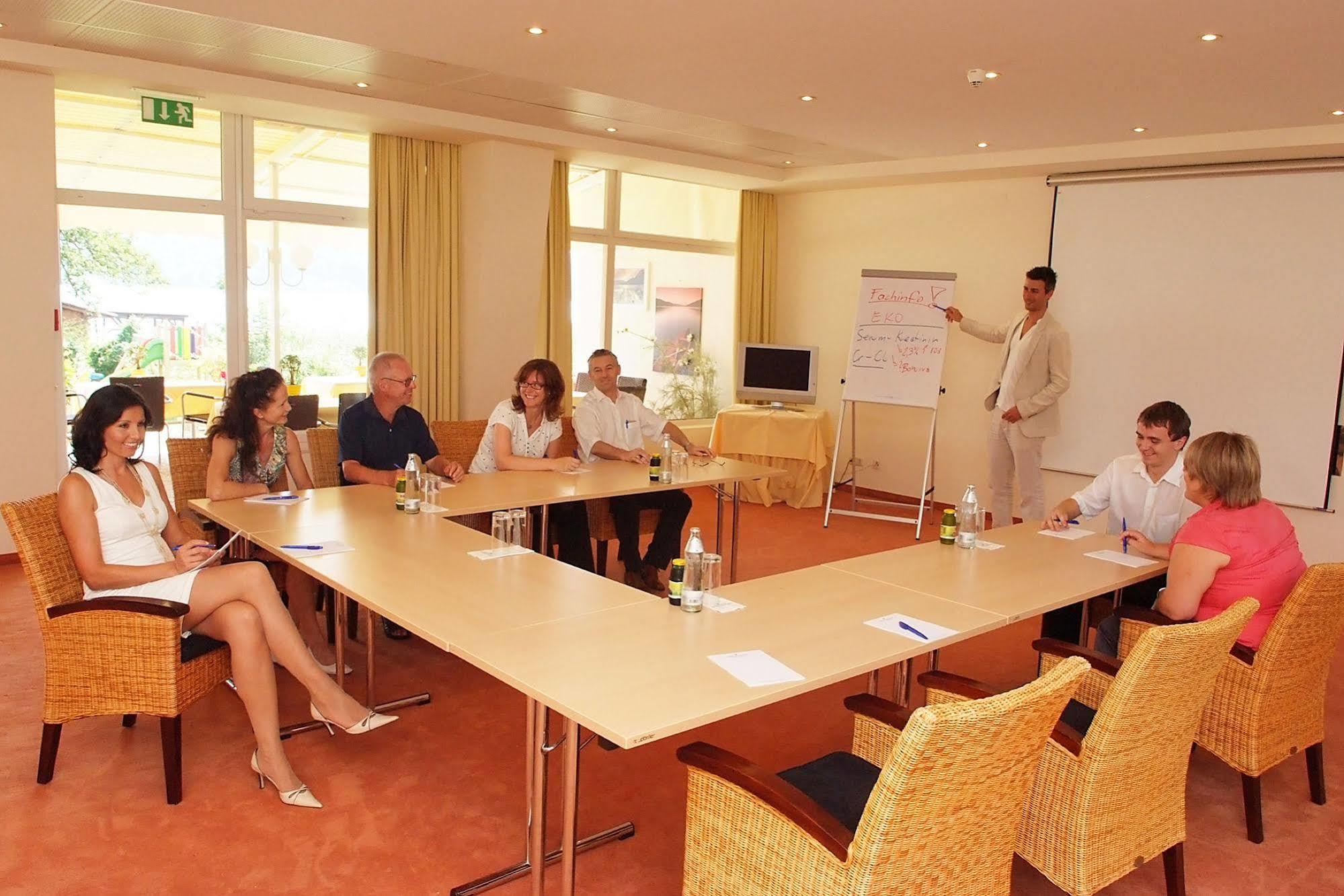 Werzers Seehotel Wallerwirt Techelsberg Dış mekan fotoğraf